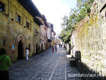 Paseando por Santillana del Mar.